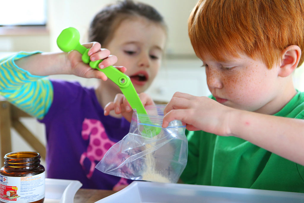 KidFriendly Experiment Make Yeast Balloons