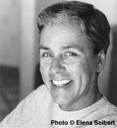 Carl Hiaasen